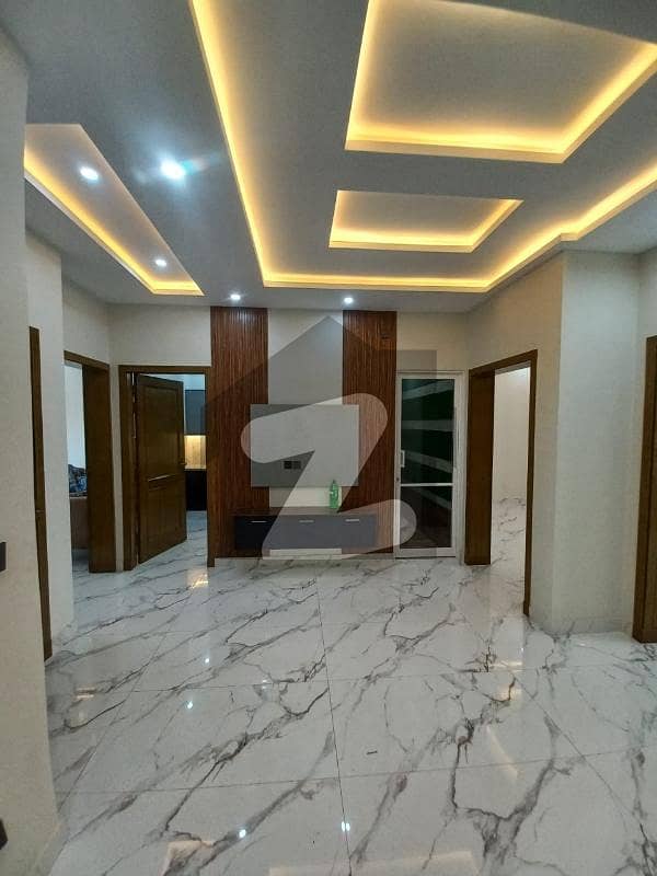 8 Marla Luxury House For Sale