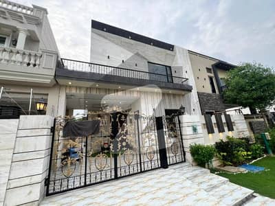 ڈی ایچ اے فیز 6 ڈیفنس (ڈی ایچ اے),لاہور میں 3 کمروں کا 5 مرلہ مکان 1.4 لاکھ میں کرایہ پر دستیاب ہے۔