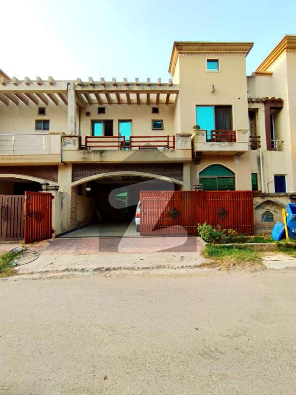 7 Marla Spacious House Available In Bahria Town Phase 8 - Usman Block For Sale