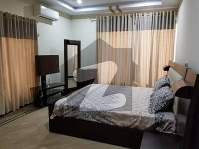 HOUSE FOR RENT IN F-8
