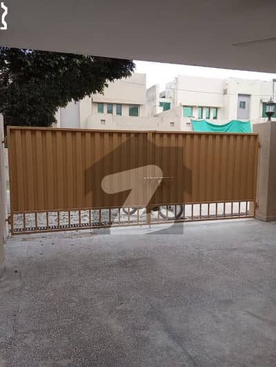 عسکری