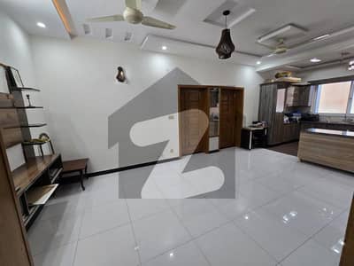 7 Marla Ground Portion Available For Rent At G-16