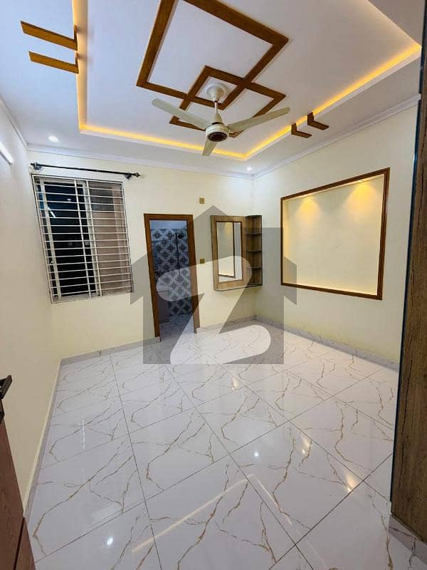 I-11/2 Upper Portion For Rent