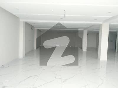 16 MARLA OFFICE FIRST FLOOR WITH ELEVATOR EXCELLENT LOCATION