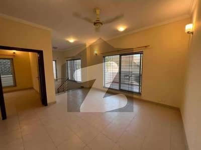 Street 7 Quaid Villa Rent