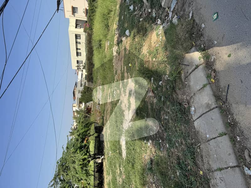 PLOT FOR SALE PRIME LOCATION OF PHASE 8