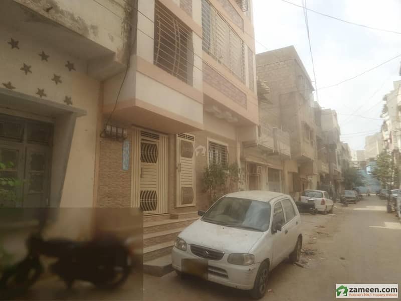 Roof For Sale  In   Nazimabad - Block 3