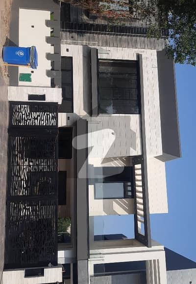 بحریہ آرچرڈ فیز 1 ۔ سینٹرل بحریہ آرچرڈ فیز 1,بحریہ آرچرڈ,لاہور میں 5 کمروں کا 10 مرلہ مکان 1.4 لاکھ میں کرایہ پر دستیاب ہے۔