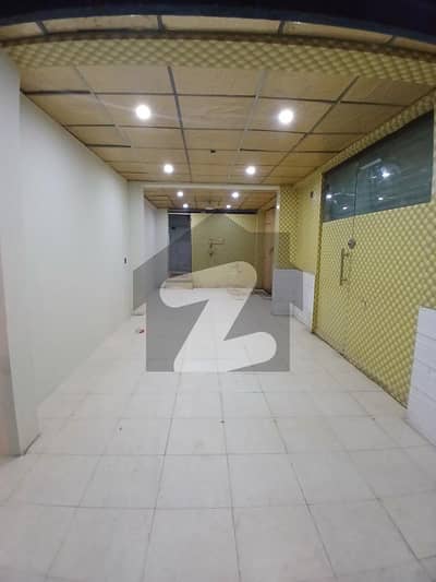 گلشنِ اقبال - بلاک 13 سی گلشنِ اقبال,گلشنِ اقبال ٹاؤن,کراچی میں 2 مرلہ دکان 65.0 ہزار میں کرایہ پر دستیاب ہے۔