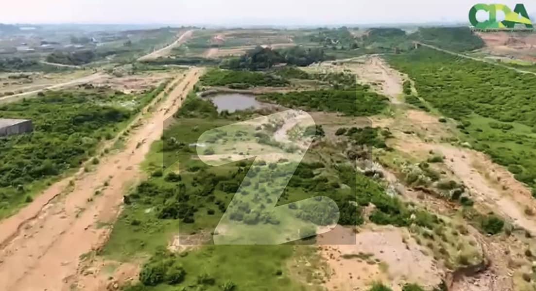 1 Kanal Plot For Sale In C15