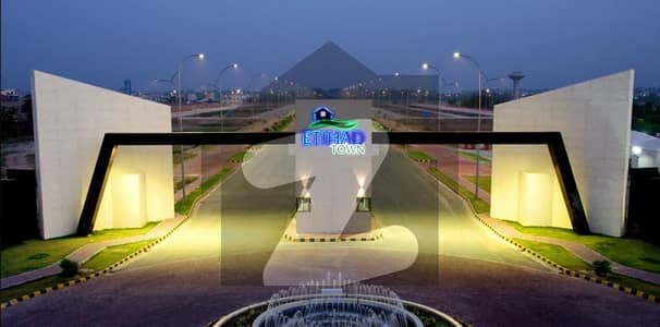 5 & 10-MARLA RESIDENTIAL PLOTS AVAILABLE ON 2 YEARS INSTALMENT PLAN IN Royal PREMIER OF ETIHAD TOWN PHASE-1 ON A PRIME LOCATION OF MAIN RAIWIND ROAD LAHORE JUST 2KM FROM THOKAR NIAZ BAIG
