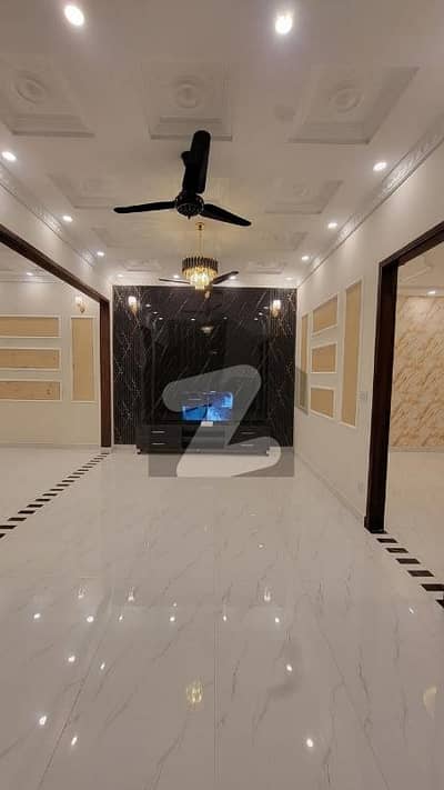 پارک ویو سٹی لاہور میں 4 کمروں کا 5 مرلہ مکان 80.0 ہزار میں کرایہ پر دستیاب ہے۔