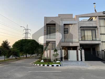 Brand New 5 Marla Corner Stylish House With Basement Top Quality Finish