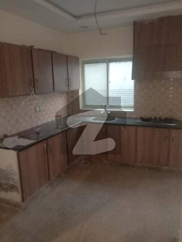 5 marla flat ground floor