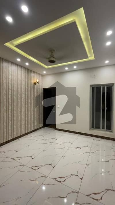 05 MARLA BRAND NEW LUXURY HOUSE FOR RENT IN JOHAR TOWN LAHORE