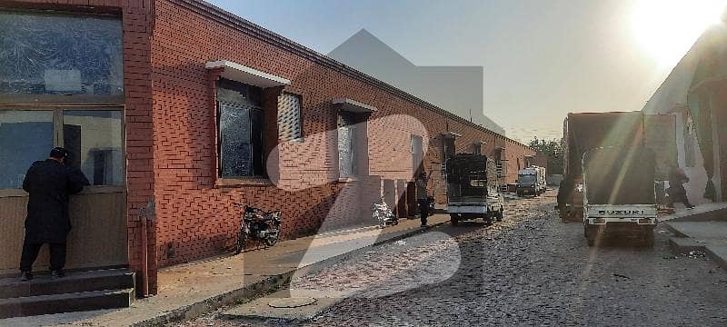 گجّومتہ لاہور میں 6 کنال فیکٹری 19.0 کروڑ میں برائے فروخت۔
