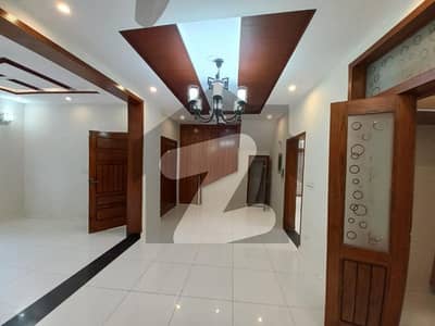5 Marala House Available For Rent
