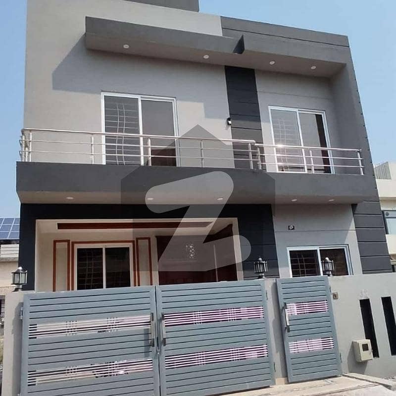 ڈی ۔ 12/3 ڈی ۔ 12,اسلام آباد میں 5 کمروں کا 4 مرلہ مکان 4.35 کروڑ میں برائے فروخت۔ ڈی ۔ 12/3 ڈی ۔ 12,اسلام آباد میں 5 کمروں کا 4 مرلہ مکان 4.35 کروڑ میں برائے فروخت۔