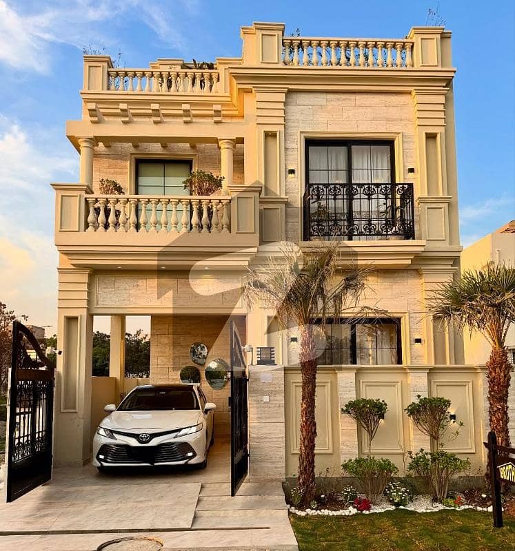 Beautiful House For Rent In Lahore