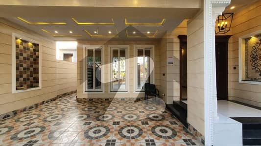 1 Kanal Brand New House