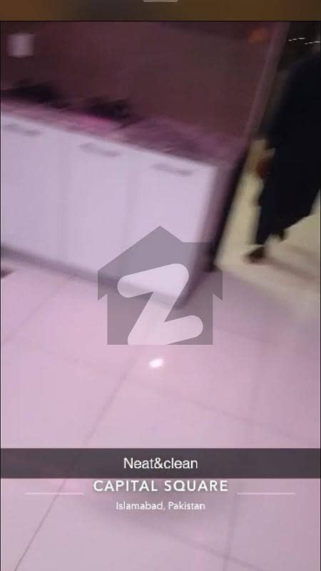 بی ۔ 17 اسلام آباد میں 1 کمرے کا 3 مرلہ فلیٹ 70.0 لاکھ میں برائے فروخت۔