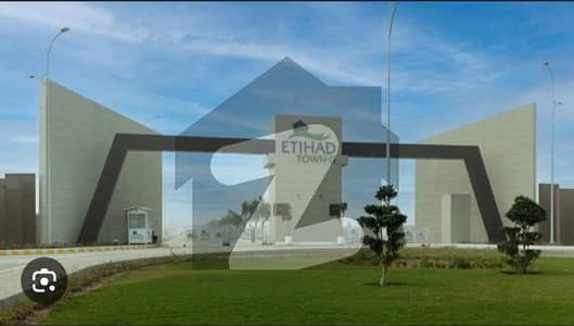 Amssh Fayyaz  Attachments 19:09 (3 minutes ago) to me GOLDEN OPPORTUNITY! 4x Prime 10 Marla COMMERCIAL Plots | Etihad Town Phase 1 | Directly Behind McDonald's