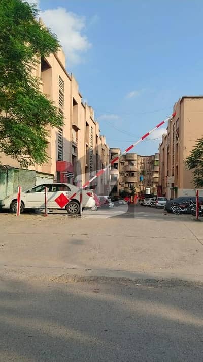 G11/4 E-Type 2nd Floor Flat Available For Sale