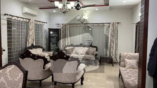 بحریہ ٹاؤن فیز 1 بحریہ ٹاؤن راولپنڈی,راولپنڈی میں 5 کمروں کا 1 کنال مکان 4.5 لاکھ میں کرایہ پر دستیاب ہے۔