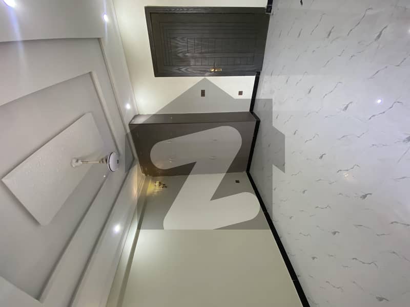 Bright & Airy 2-Bed in Madina Tower E11 | Great Views & Amenities