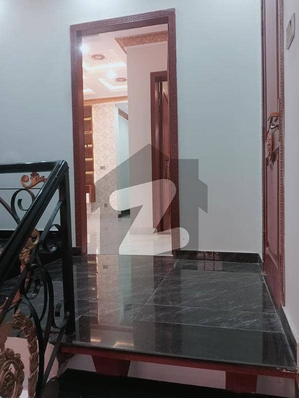 10 Marla Upper Portion For Rent