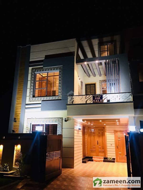 G13 Brand new House 4 Bedroom One Servant room Attach washroom Sale