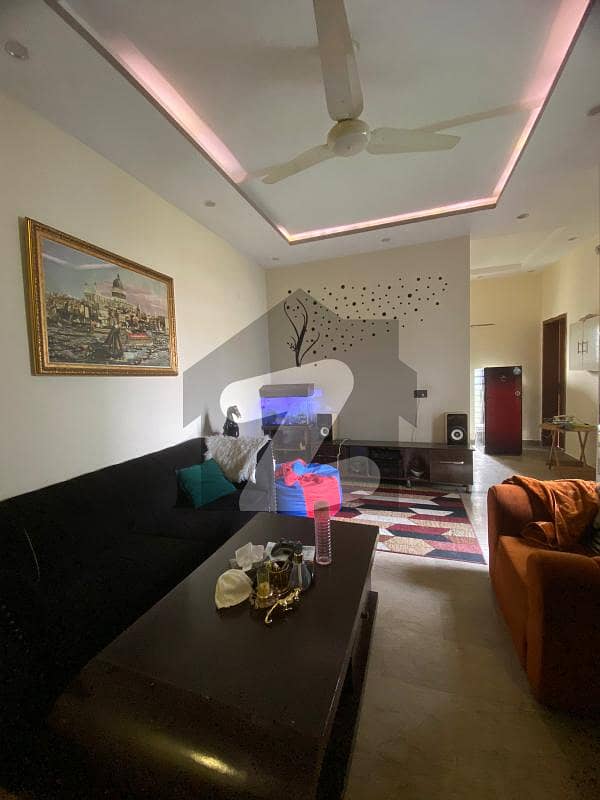 VERY HOT LOCATION OWNER BUILD BANGLOW REASONABLE PRICE