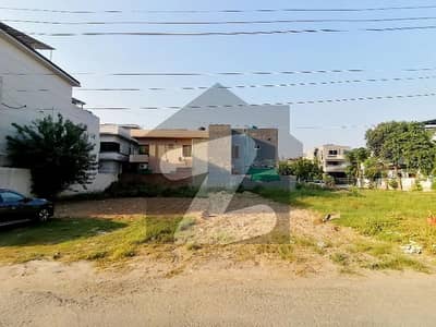 IDEAL LOCATION 10 MARLA CORNER PLOT AVAILABLE FOR SALE IN OPF HOUSING SOCIETY - BLOCK C