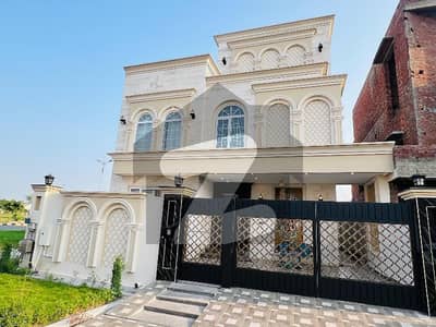رائل پام سٹی ۔ بلاک ایف رئیل پام سٹی,ایمن آباد موڑ,گوجرانوالہ میں 5 کمروں کا 10 مرلہ مکان 3.9 کروڑ میں برائے فروخت۔