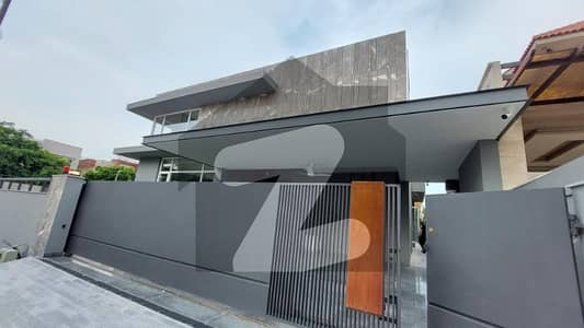 MODERN