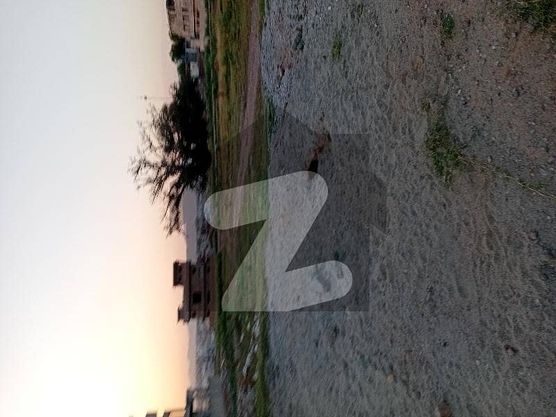 Beautiful Location Plot For Sale in G-13/2