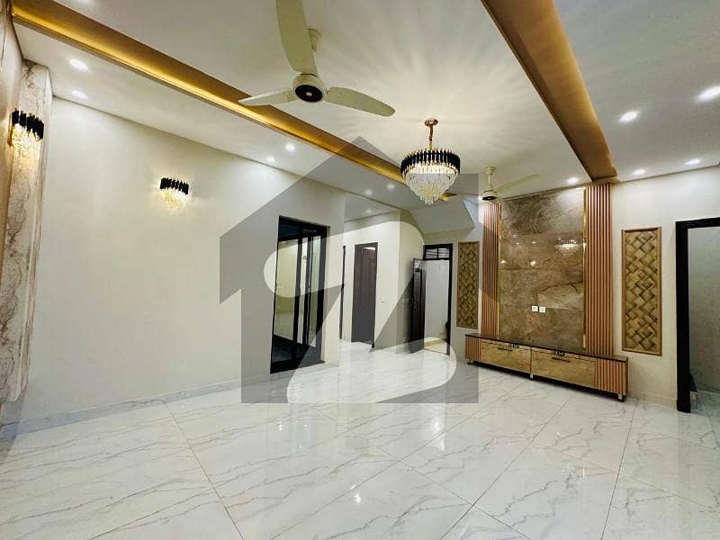 10marla house for sale