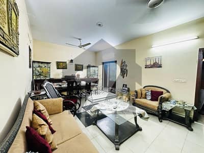 10 MARLA 3 BEDROOM HOUSE IS AVAILABLE FOR SALE