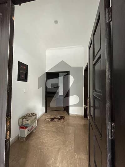 One Room & Tv lounge Flat Available For Rent