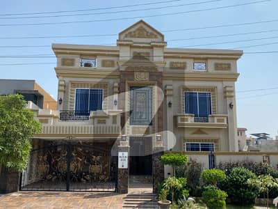 1 Kanal Luxry House In Wapda Town Block E