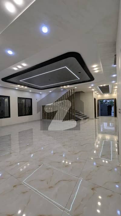 450 Sq. Yd Luxurious Bungalow For Sale In Gulistan E Jauhar Block 14 Basement Ground Plus One