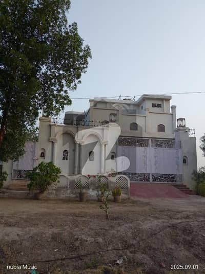 Mughal-Inspired 12 MARLA Home With Triple Power Backup