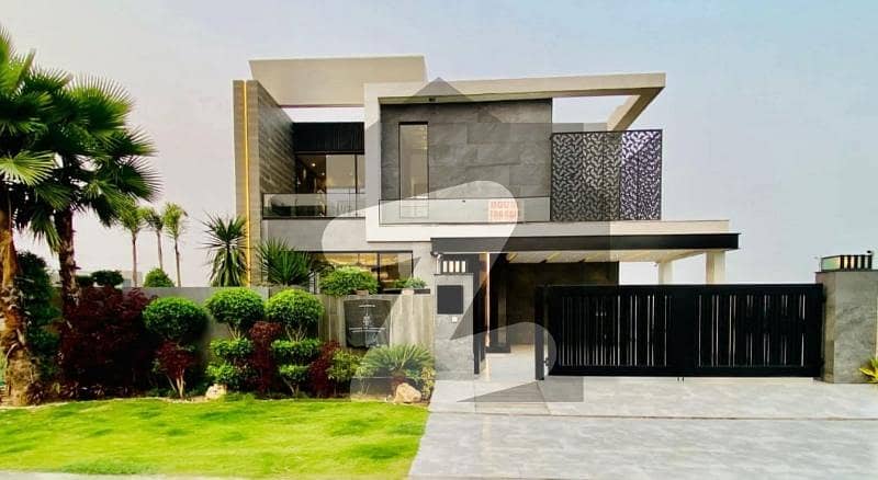 ٹاپ سٹی 1 اسلام آباد میں 8 کمروں کا 1 کنال مکان 6.9 کروڑ میں برائے فروخت۔