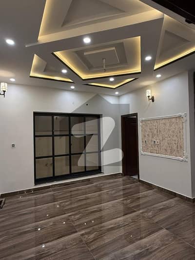 Ideal Prime Location House In Multan Available For Rs. 65000