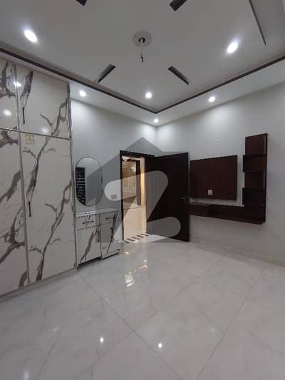 5 Marla Brand New Room For Rent