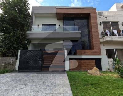 Prime Location 4 Marla House In Islamabad Is Available For sale