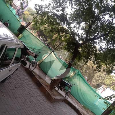 ایف ۔ 6 مرکز ایف ۔ 6,اسلام آباد میں 3 کنال کمرشل پلاٹ 57.5 ارب میں برائے فروخت۔