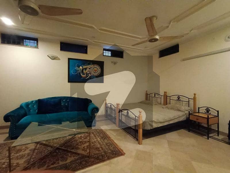 Luxury 20 MARLA BASEMENT FOR BACHELORS