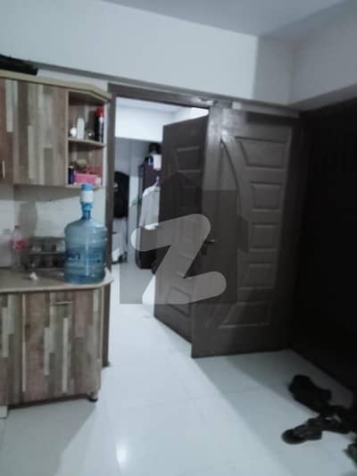 Leased 2 bed lounge available for sale