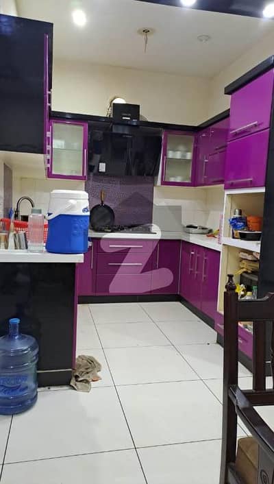 4BED DD FLAT AVAILABLE FOR RENT IN BLOCK-7 GULISTAN-E-JAUHAR KARACHI